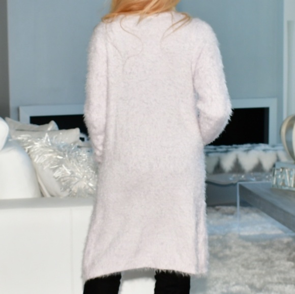 LAVENDAR Fuzzy KNIT Cardigan - Picture 3 of 4